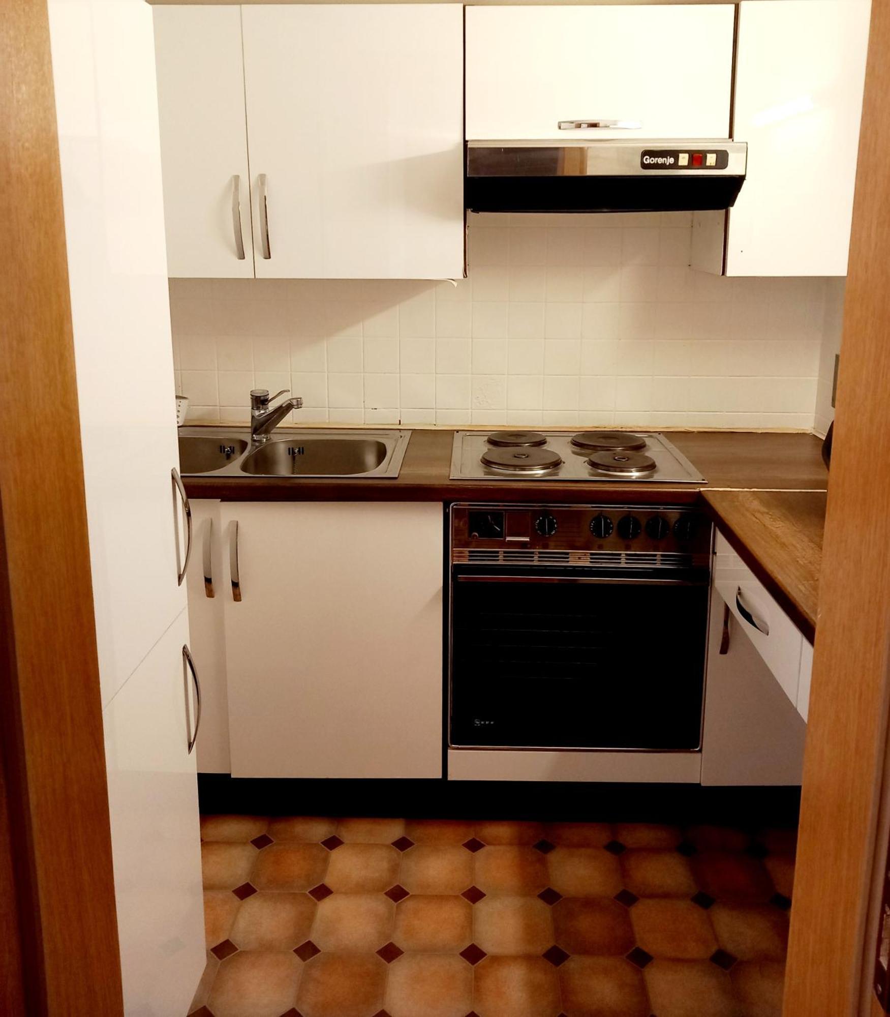 Mani'S Appartements Радщат Екстериор снимка